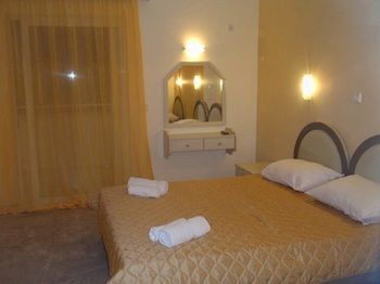 South Coast Hotel Kavos Bagian luar foto